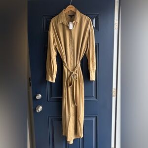 Banana Republic Tan Long Sleeve Dress